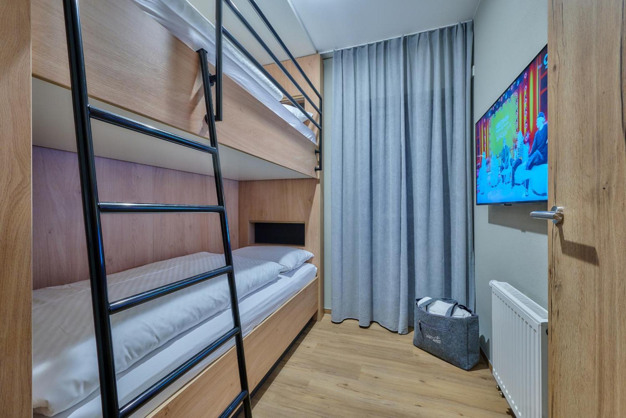 Landhotel Sternwirt - Das Wellnesshotel Zwischen Nuernberg Und Amberg Hogen Exterior foto